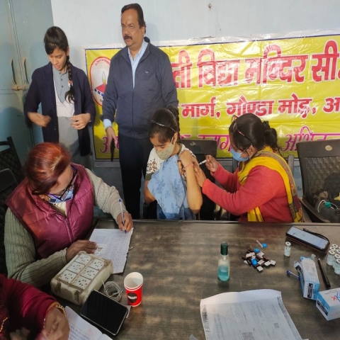 Vaccination Saraswati Vidya Mandir Sr. Sec. School, Khair Road Aligarh