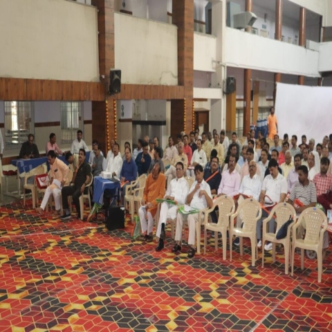विद्या भारती परिचय वर्ग भोपाल में