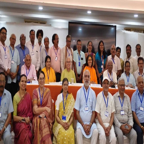 विद्या भारती उत्तर क्षेत्र द्वारा एकदिवसीय शैक्षिक संगोष्ठी का सफल आयोजन