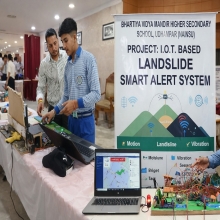 Students Showcase IoT Innovation at ALT Sarthi Launch Event, Kashmir University